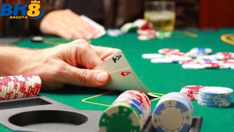 Luật Lệ - Chiến Trường Bài Tấn